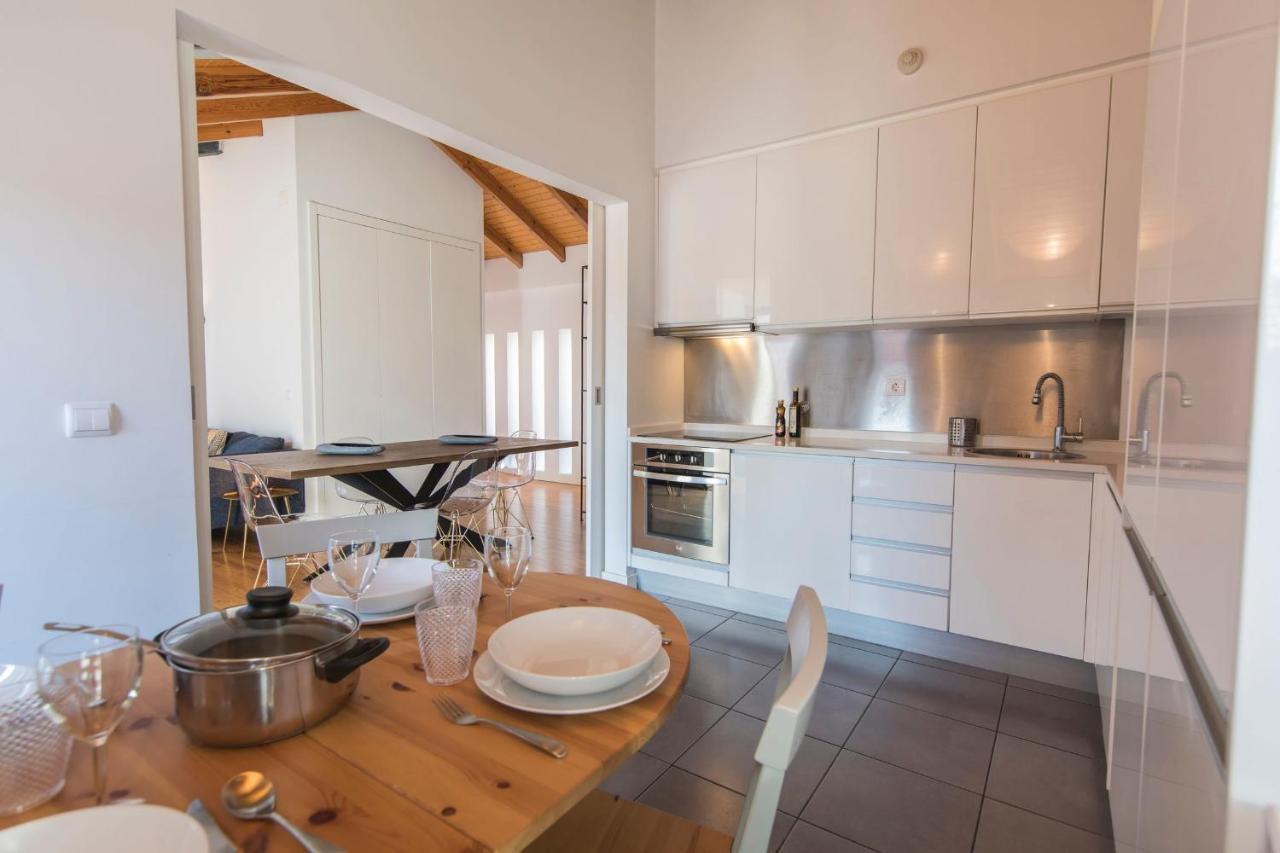 Bairro Alto Stunning Flat With Balcony By Lovelystay Lisboa 外观 照片
