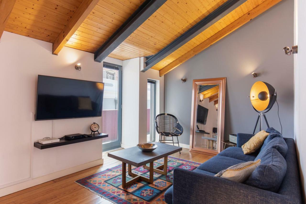 Bairro Alto Stunning Flat With Balcony By Lovelystay Lisboa 外观 照片